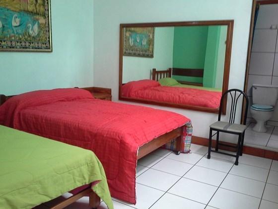 Hostal Yaki Lima Phòng bức ảnh